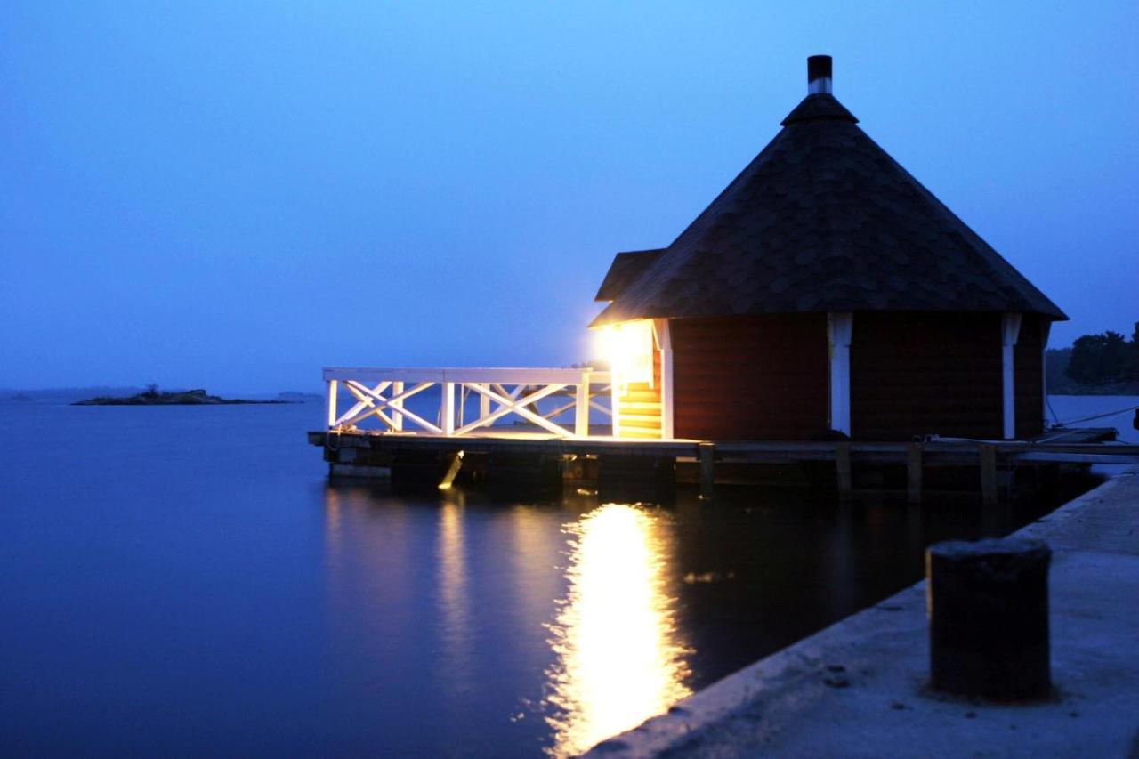 Skaergardsbyn Hotell Sankt Anna Екстериор снимка